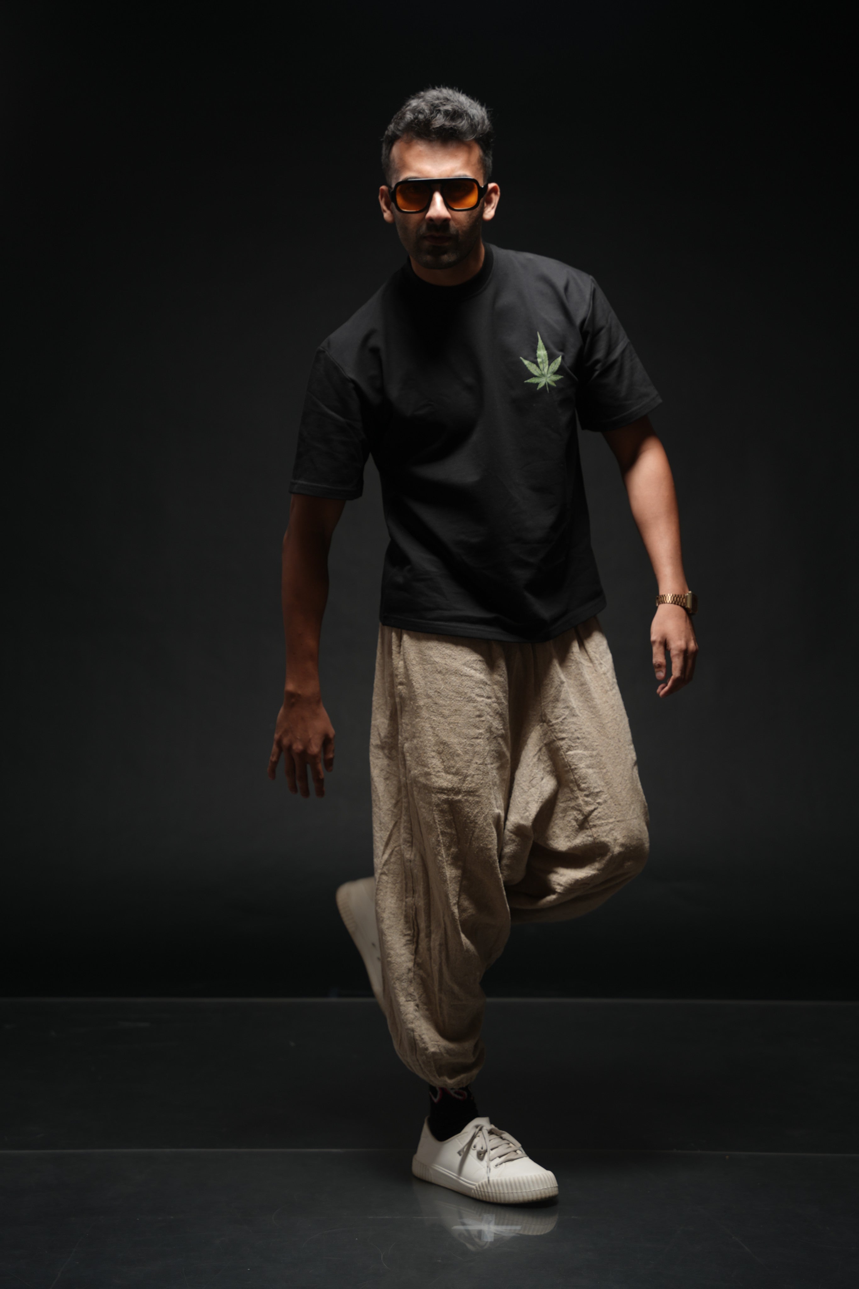 No Matter How Life Freaks – 260 GSM Premium Oversized Tee